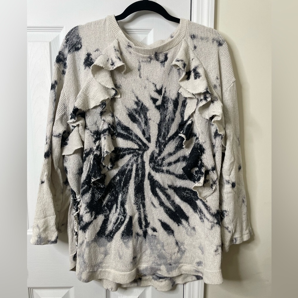 Zara men top / women oversized top knit tie dye black white ruffle trim wide fit